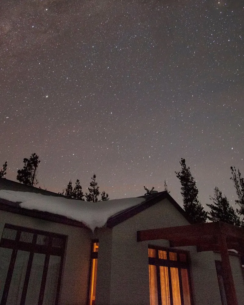 Night sky above Ashlley Mackenzie Villa