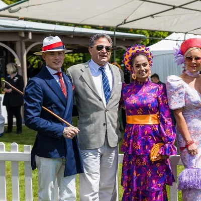Group dresses up for the races