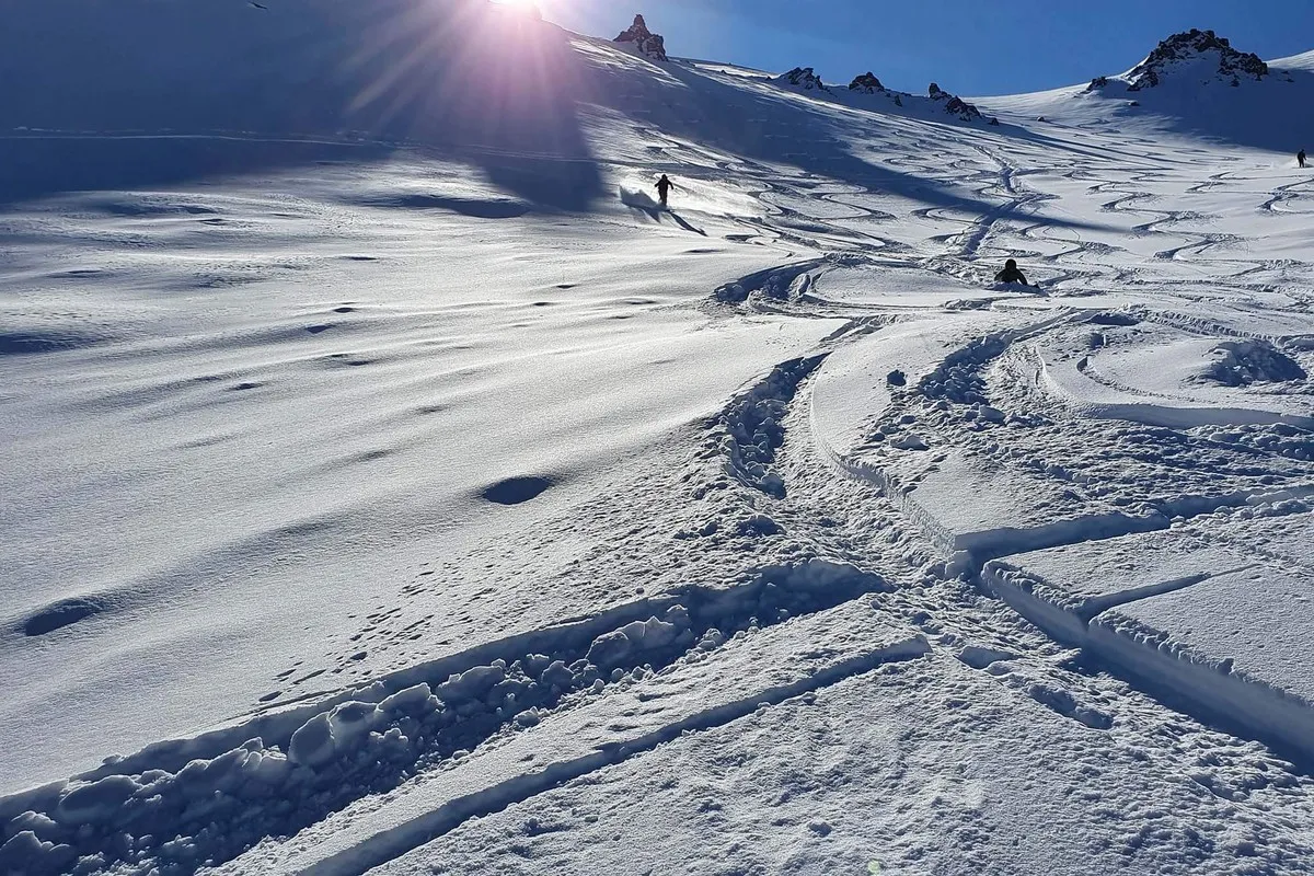 Skiiers having fun in Craigieburn