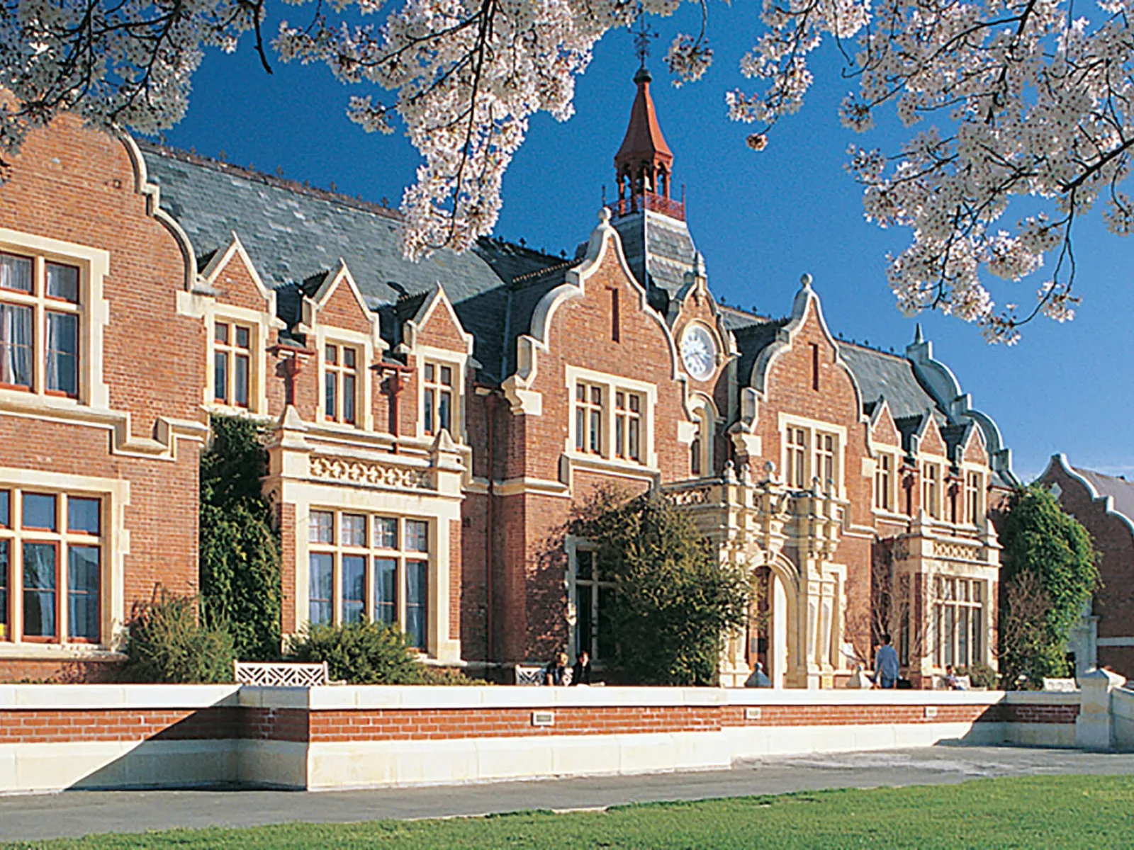 Ivey Hall Lincoln University
