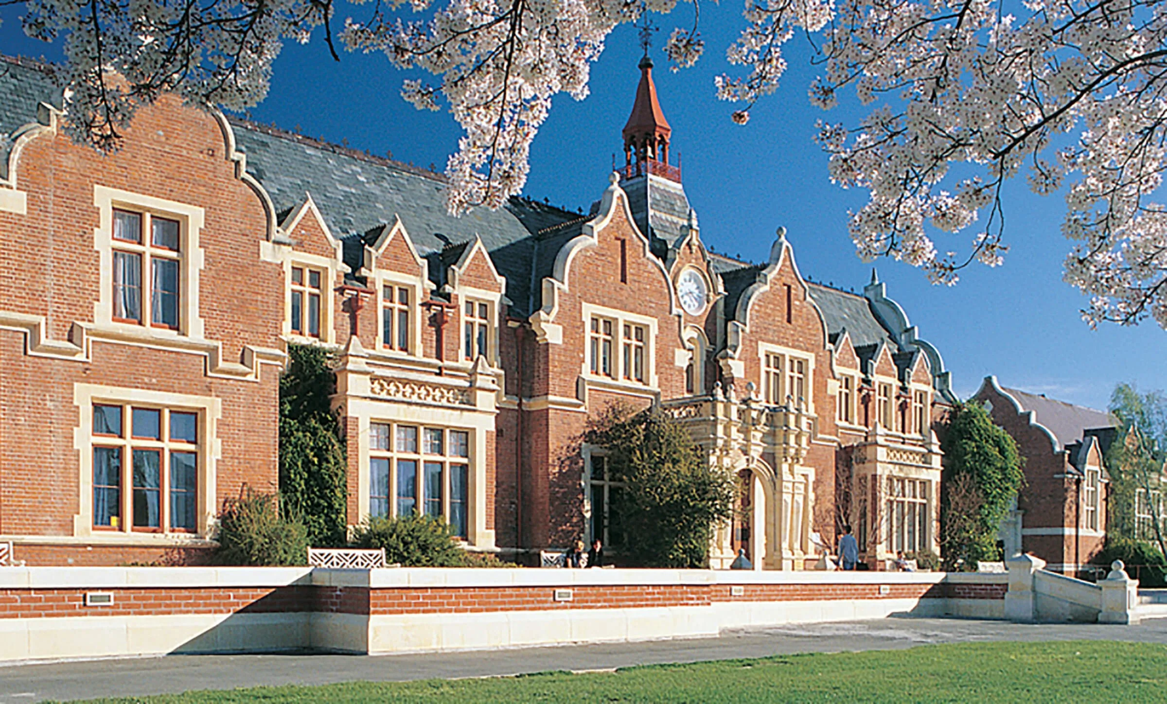 Ivey Hall Lincoln University