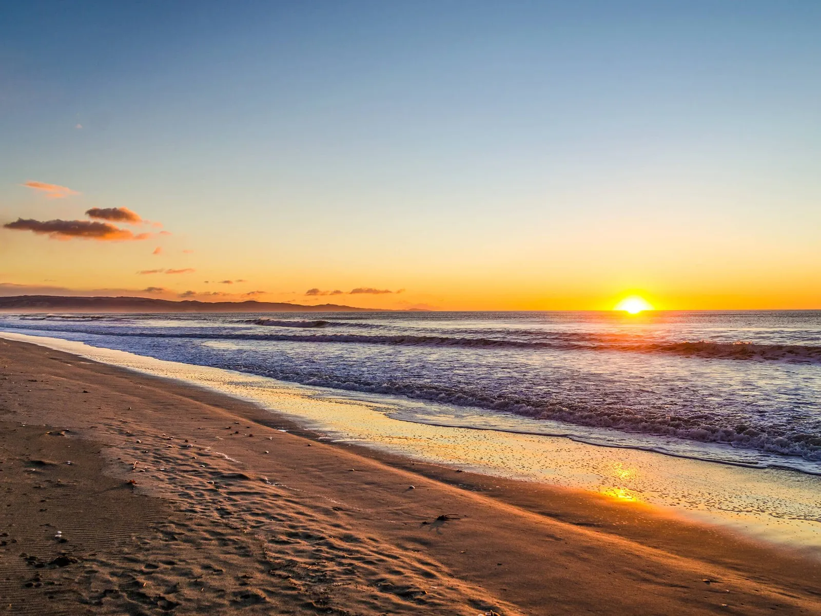 Waikuku Beach Sunrise