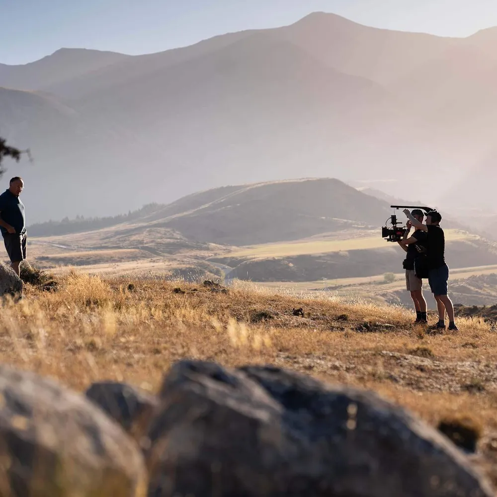 Screen reel header