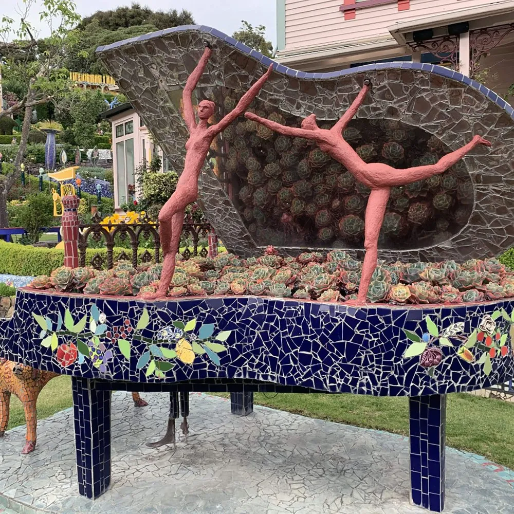 Giants house Akaroa