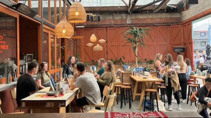 Final Social Sunday Sesh for Singles