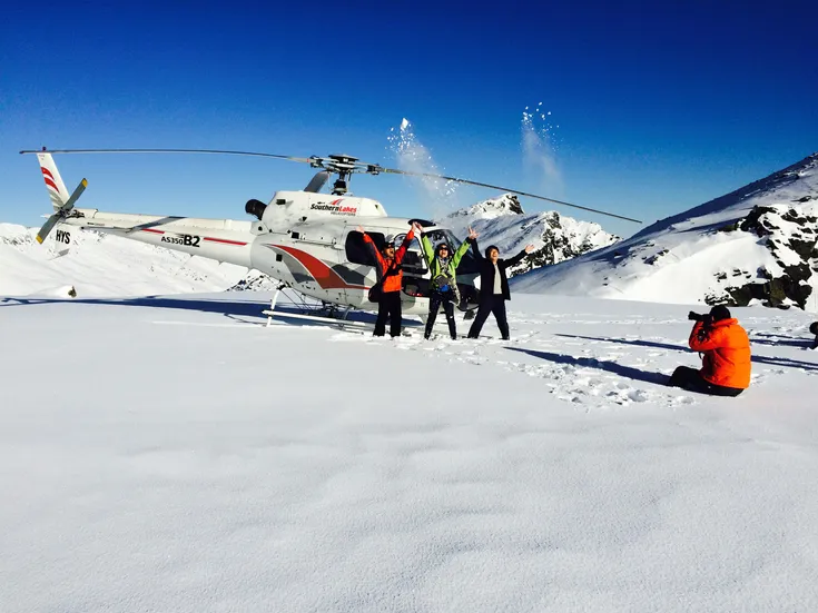 Southern Lakes Helicopters - Tasman Glacier Explorer