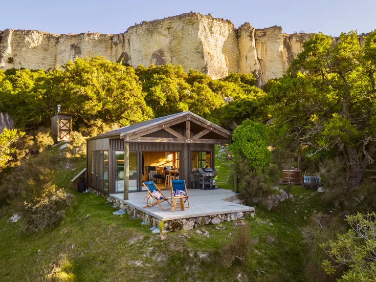 Canopy Camping Escapes | Parimanui Hut