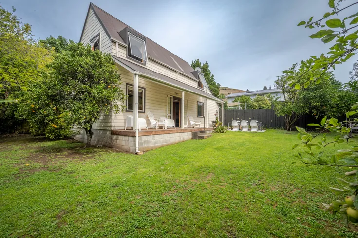 Relax on Rue Jolie – Akaroa Holiday Home