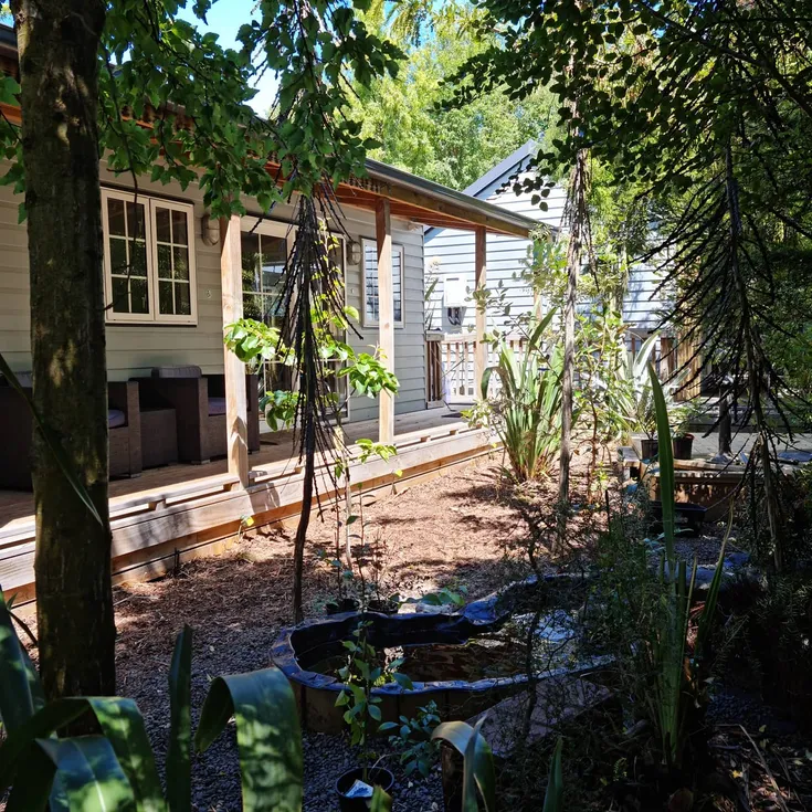 Cranford Cottages and Motel