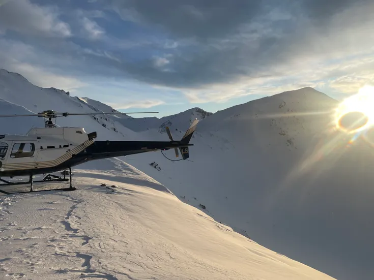 Scenic Flights - Main Divide Helicopters