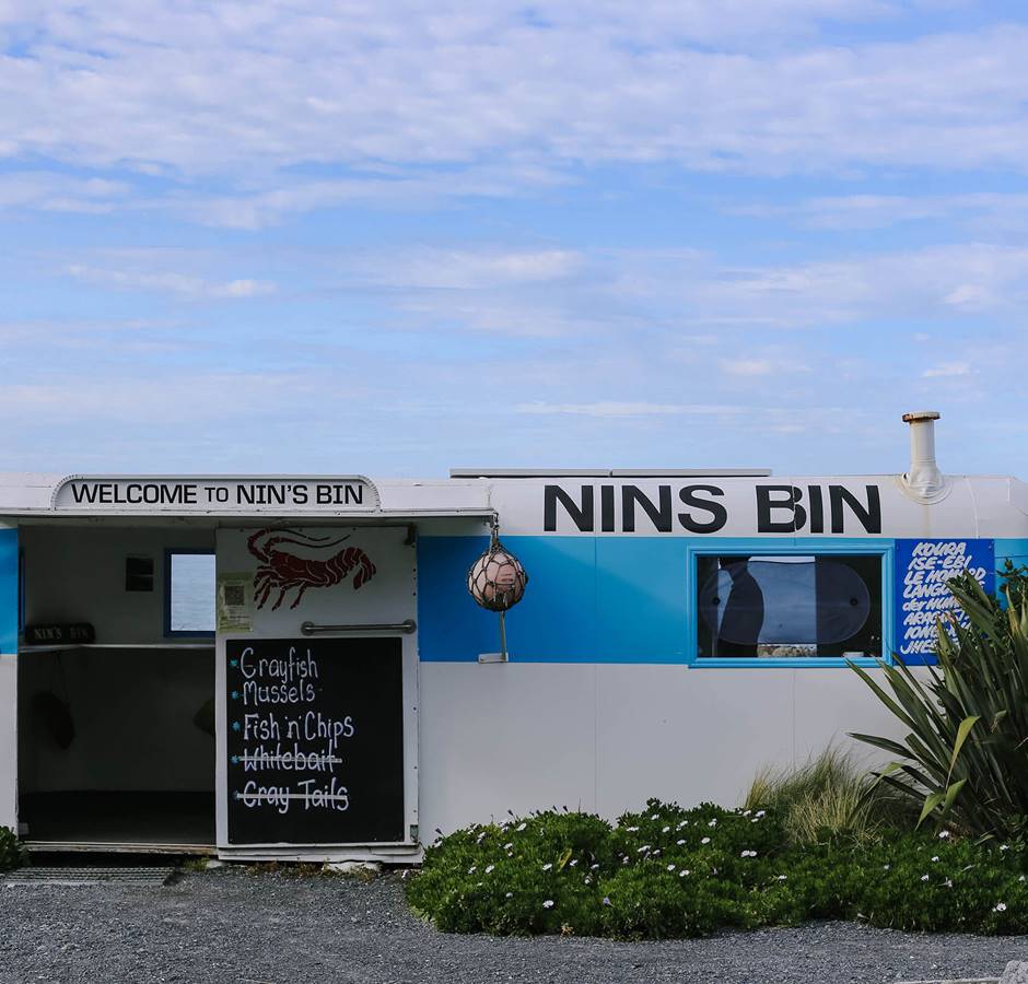 Nins Bin Caravan