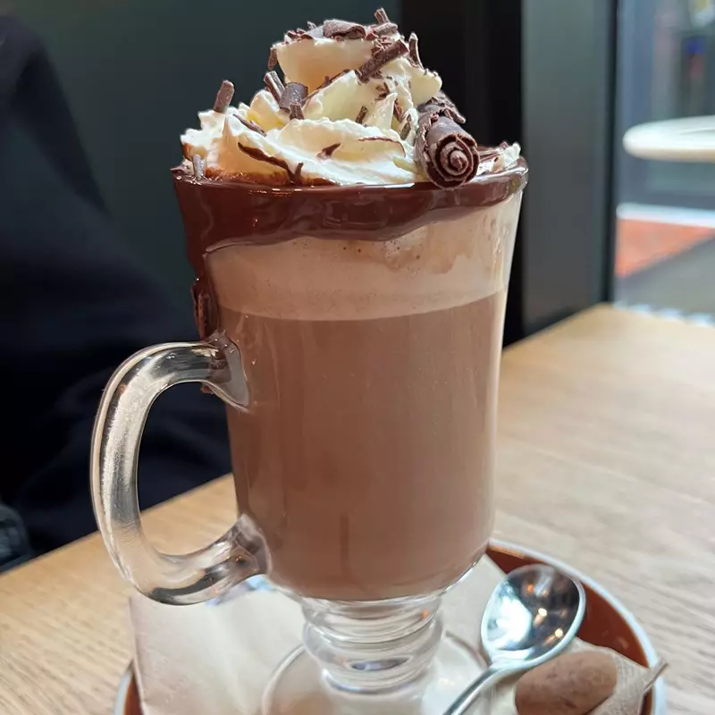 She Chocolaterie Hot Chocolate