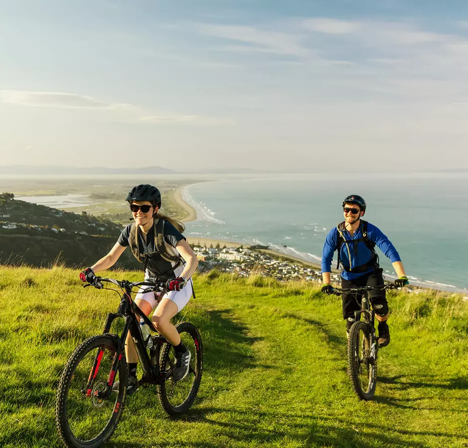 Hero Christchurch Port Hills Mountain Biking Uphill
