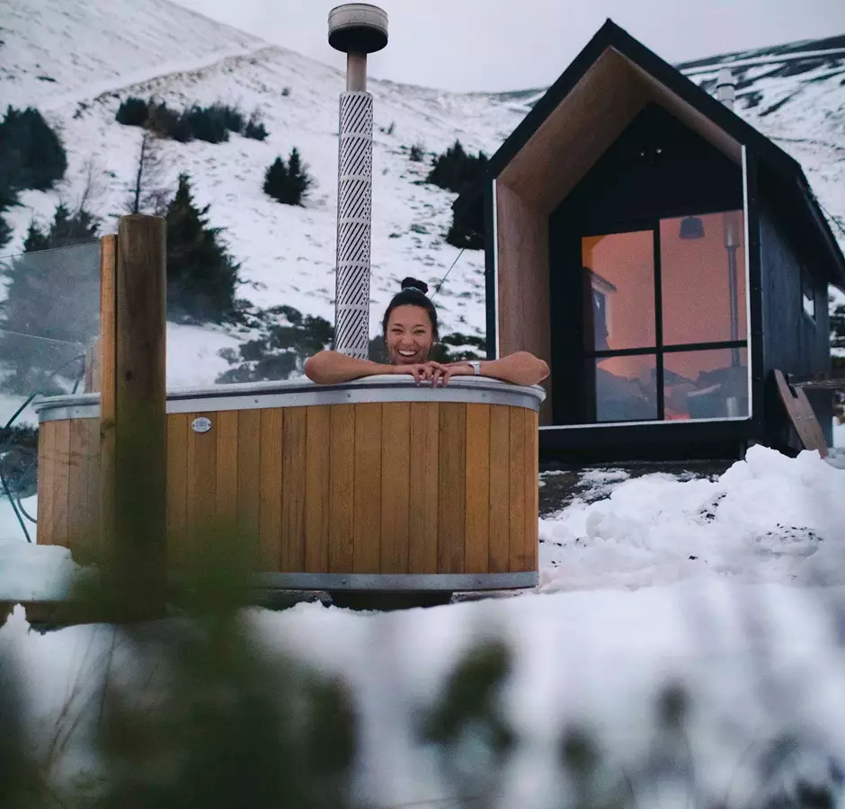 Hurunui Mount Lyford Hot Tub Snow