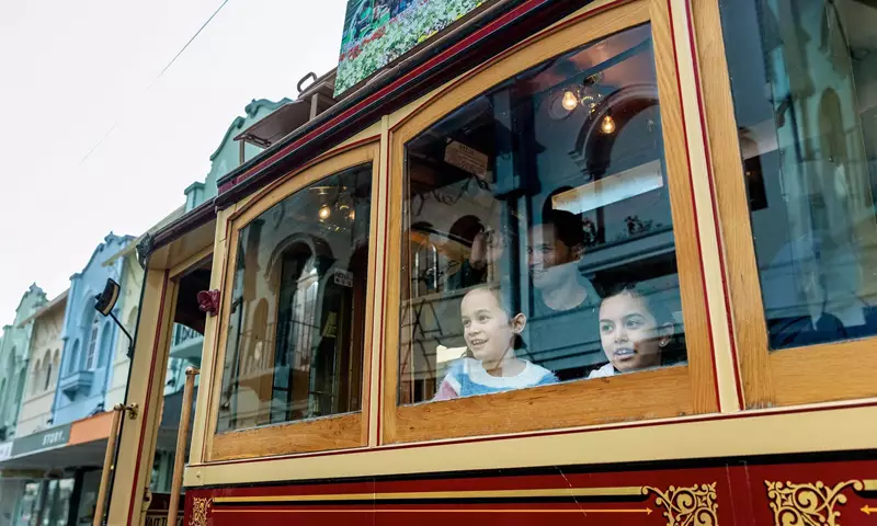 ExploreCHC Children At Tram Window In Christchurch
