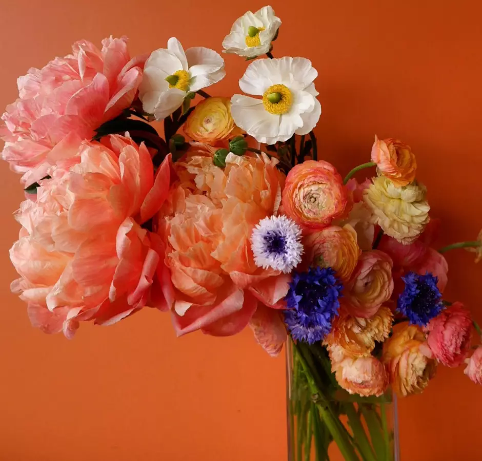 Bunch Floral Vase Display with Orange Background