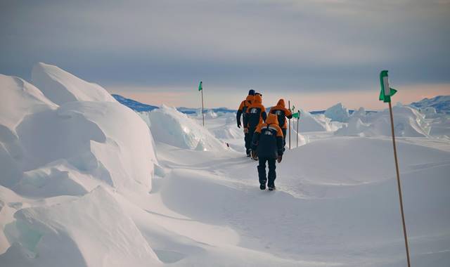 Antarctic Pressure Ridges Hike