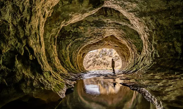 Selwyn Cave Stream