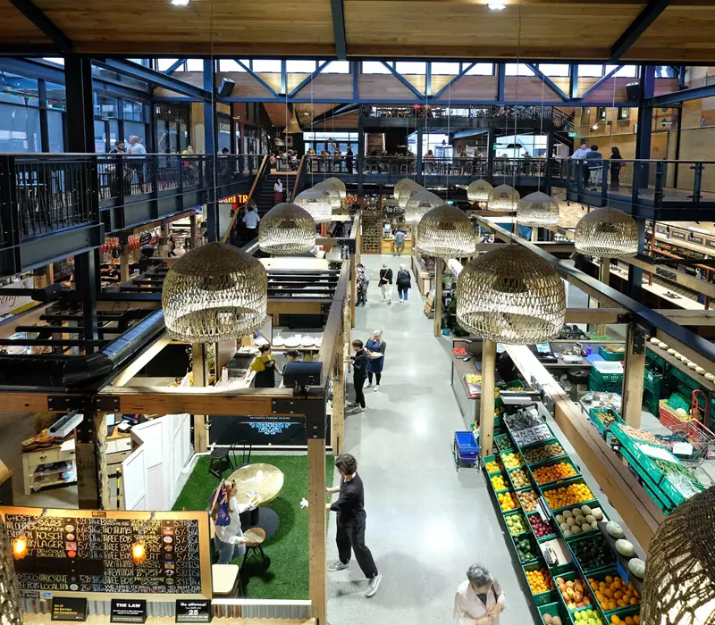 Image taken from the mezzanine level overlooking the market 