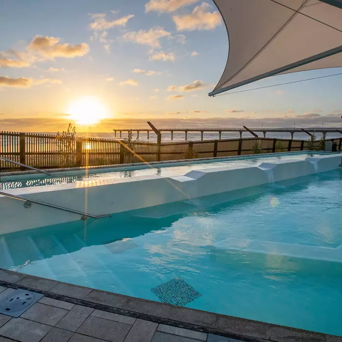 New Brighton Hot Pools With Sun 