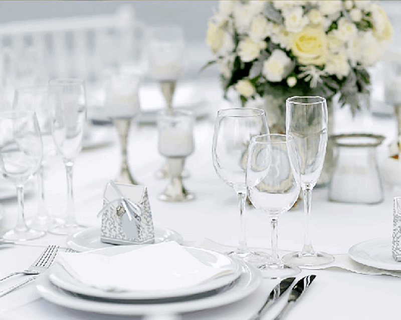 Quality Hotel Elms Wedding Table Setup